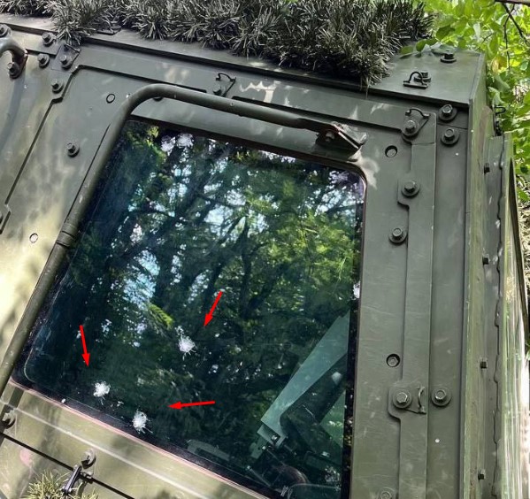 Рикошет осколков HIMARS о бронестёкла